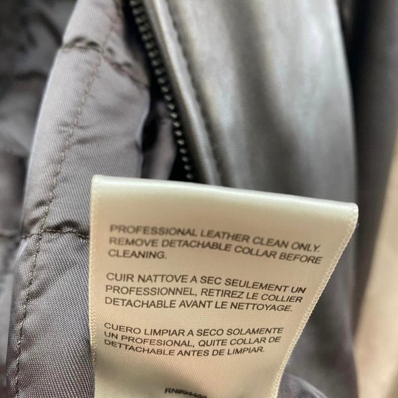 ****PRICE REDUCED*** Size Small  Liz Claiborne Outerwear Zip Up Leather Jacket - Picture 3 of 5